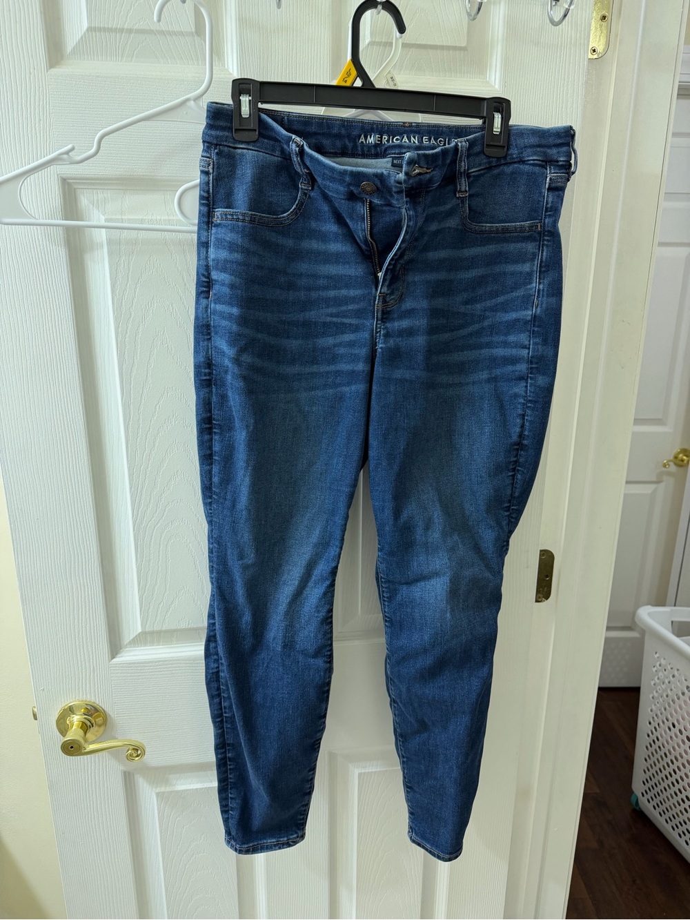 American Eagle Outfitters Women's Dark Blue Skinny Jeans
